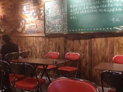 -酱肉小酒馆(梅陇店)