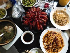 -霄汉牛三鲜湖北砂锅菜(万松园2店)