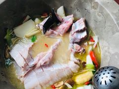 -姚记抚仙湖石锅鱼庄