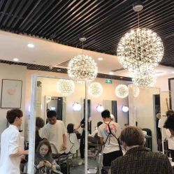 大厅-3AM HAIR SALON烫发染发接发