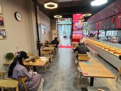 -万方圆拌粉瓦罐汤(九江湖滨店)