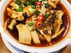-炉小二铜锅牛蛙•川湘菜(三里屯店)