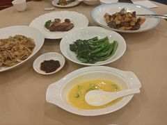 -香宫中餐厅·东北菜·铁锅炖·广式点心(哈尔滨香格里拉店)