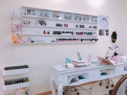 -U mi Nail美甲工作室