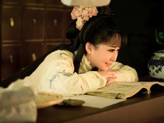 -九月鹰飞汉服摄影工作室