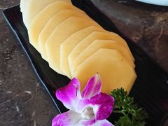 -三人行骨头王火锅(长寿店)