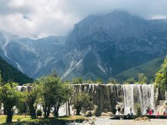 -玉龙雪山游客服务中心