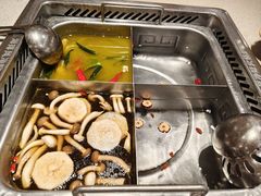 -海底捞火锅(世豪广场店)