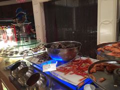 -荣誉国际酒店-云顶旋转餐厅