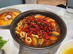 精品毛血旺-孔雀云贵川·融合菜(长宁来福士店)