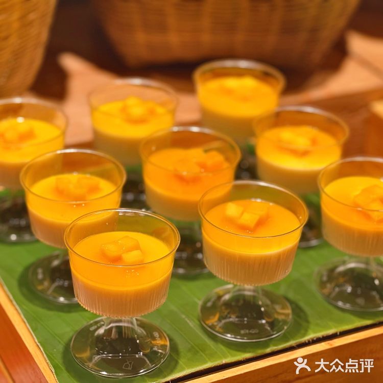 吃不过来了！9款榴莲甜品，任吃[调皮]