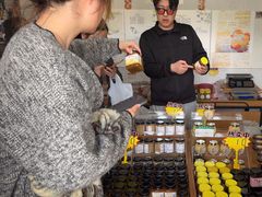 -苏州市吴中区光福窑上花果蜜饯厂