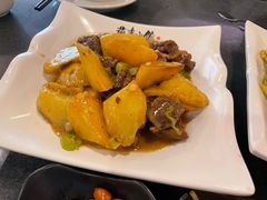 土豆烧牛肉-燕青小馆(东园大厦店)