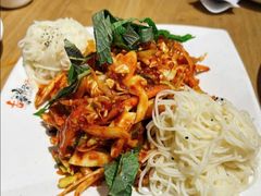 八爪鱼拌面-小木屋米酒店总店