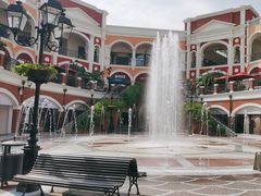 -佛罗伦萨小镇广佛名品奥特莱斯(疏港路店)