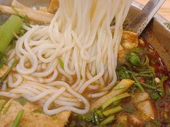 -柳州肥姨妈大骨螺蛳粉(万达中心店)