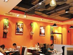 大堂-名门潮牛·鲜牛肉海鲜火锅.烧烤自助餐厅(诚丰广场店)