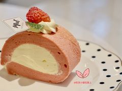 草莓蛋糕卷-Meet patisserie