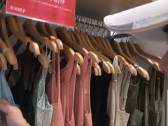 -优衣库(上海虹口龙之梦店)