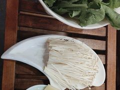 -亮欢寨酸汤鱼(沙冲路店)