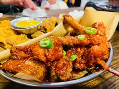 炸鸡翅一半一半-富乐满韩国正宗炸鸡韩国料理(虹泉路店)