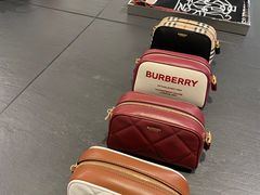 -BURBERRY(长沙IFS国金中心店)