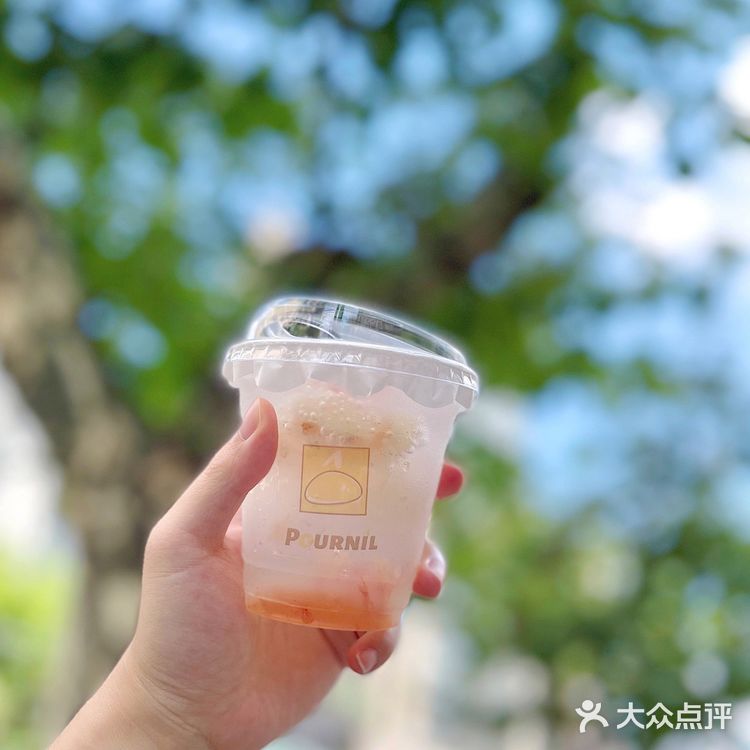 上海｜好看又好吃的蛋糕新店，每一口都是快乐甜蜜