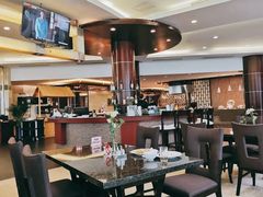 -华凯华美达广场酒店自助餐厅