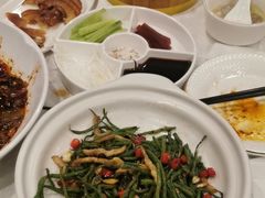 -鑫巴蜀小镇 · 水煮鱼专研店(玉桥店)