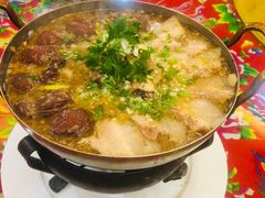杀猪菜-闯关东东北农家菜(崂山石老人店)