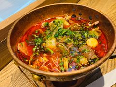 -成都你六姐·牛肉冒菜(上海环宇荟店)