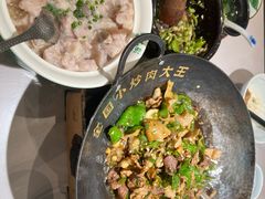 -费大厨辣椒炒肉(黄兴中心广场店)