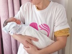 -爱月宝月嫂育儿嫂(太原店)