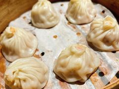 蟹粉小笼包-绿波廊(豫园店)