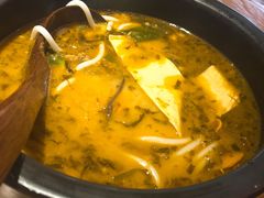 -蒙自源过桥米线(红谷滩万达店)