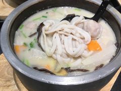 -渔米丰·广府鱼汤米线(光明广场店)