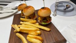 -奈尔宝·儿童乐园·亲子餐厅(鄞州万达店)