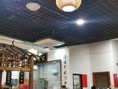大堂-黄桷树曹家私房菜(江与城店)