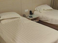 -铜锣湾国际购物中心