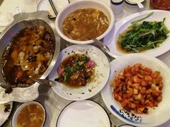 -鑫巴蜀小镇 · 水煮鱼专研店(玉桥店)