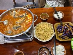 -苗湘食府(十年店)