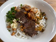 -牛八宝桂林米粉(八里庄店)