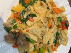 -民间瓦缸煨汤館(嵩山路店)