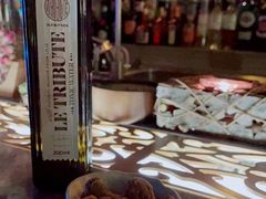 -Shift cocktail bar鸡尾酒吧