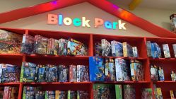 -Block Park 租乐高(天虹店)