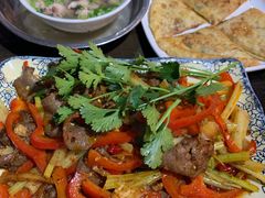 -乐山食古香跷脚牛肉