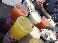 -奈雪的茶(亨特国际广场店)