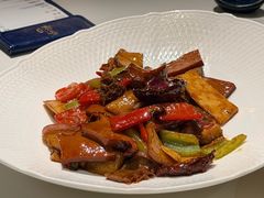 -荟廷·晶萃(陆家嘴尚悦湾店)