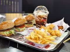 -The Habit Burger Grill 哈比特汉堡(爱琴海店)