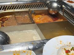 -海底捞火锅鲜切牛肉主题店(长寿路店)